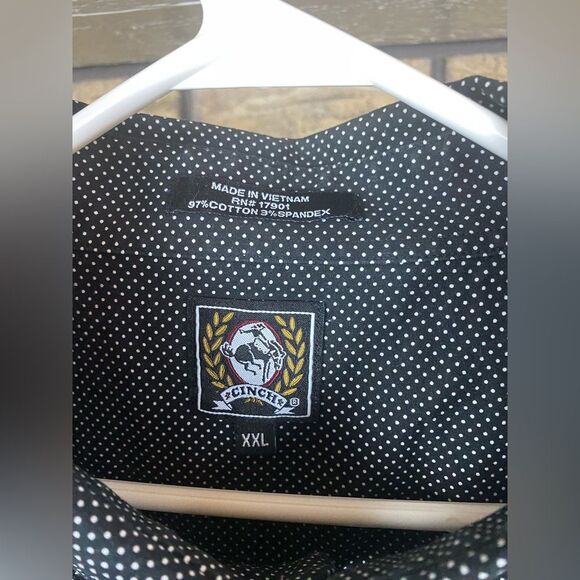Black with white dots cinch button down - Picture 5 of 6